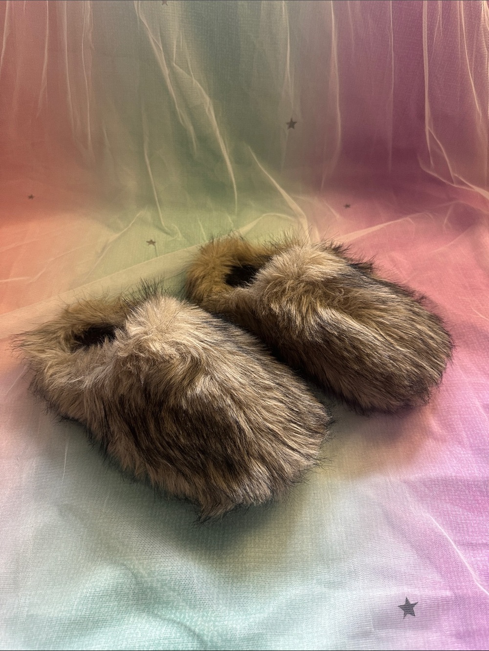 Plush Faux Fur Slip-On Slippers in Brown